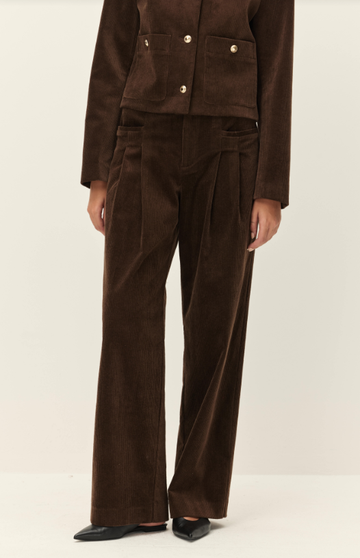 juliette pleated corduroy pant